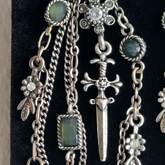 Silvertone 3.5" Dangle Earrings | green stones, sword, flowers, rhinestones EUC - Picture 9 of 10